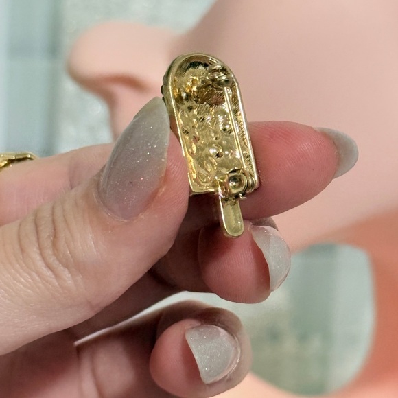 Gold and Multicolor Popsicle Brooch 🍦 - Picture 6 of 6